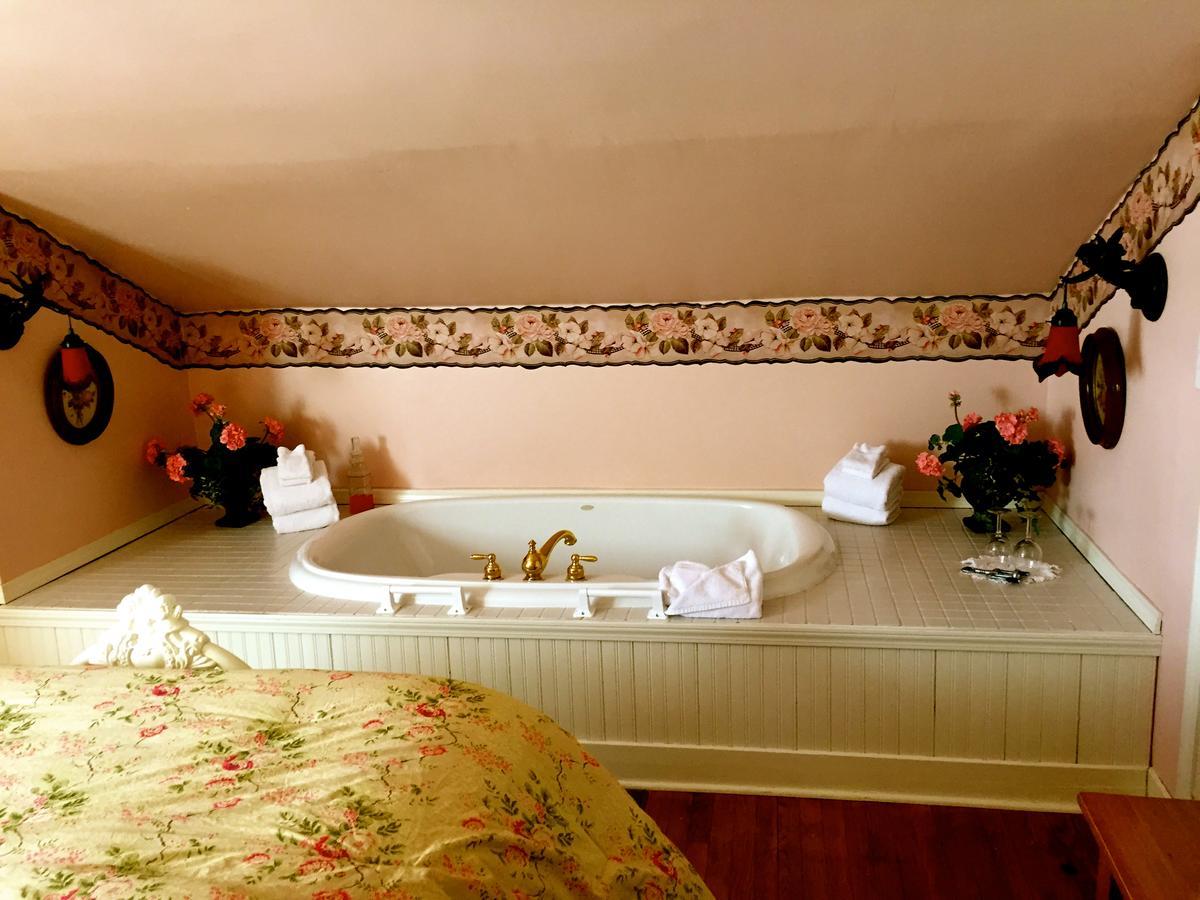 Annie Wiggins Guest House Galena Luaran gambar